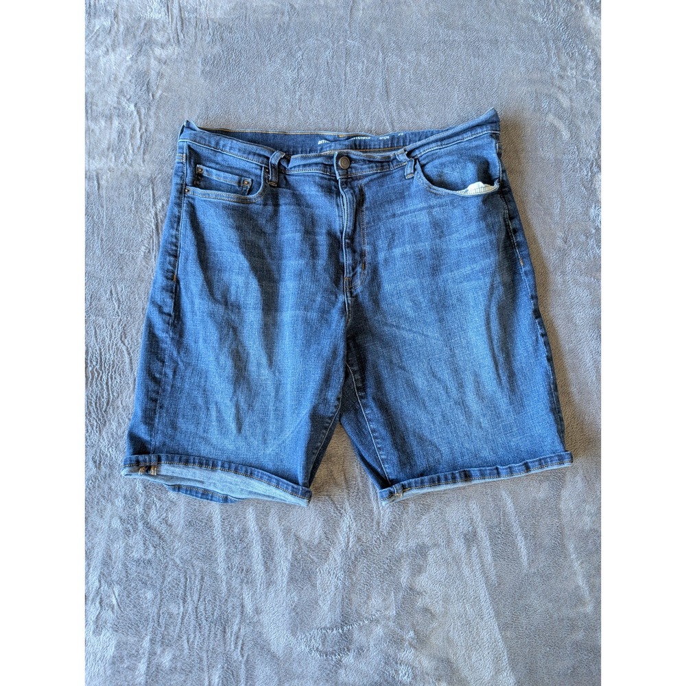 Amazon Essentials Mens Loose Fit Denim Shorts Blue Size 38 Stretch Medium Wash